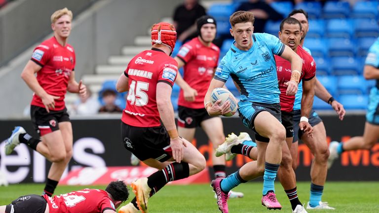 Davy Litten makes a break