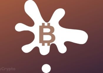 Bitcoin Momentarily Drops Below $30K