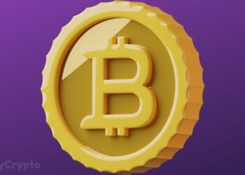 Gert van Lagen predicted that BTC could hit an astronomical $300,000 in the coming months, at least according to one classic technical pattern.