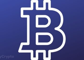 Macro Uncertainty To Fuel Fresh Bitcoin Surge: Cathie Wood