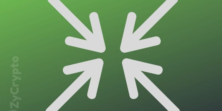 Despite BTC Looking Relatively Bearish, These Indicators Give Bitcoin Holders More Reason To Be Optimistic