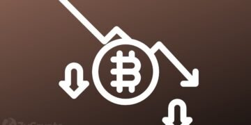 Should You Buy The Bitcoin Dip? Analysts Weigh In On Bear Market